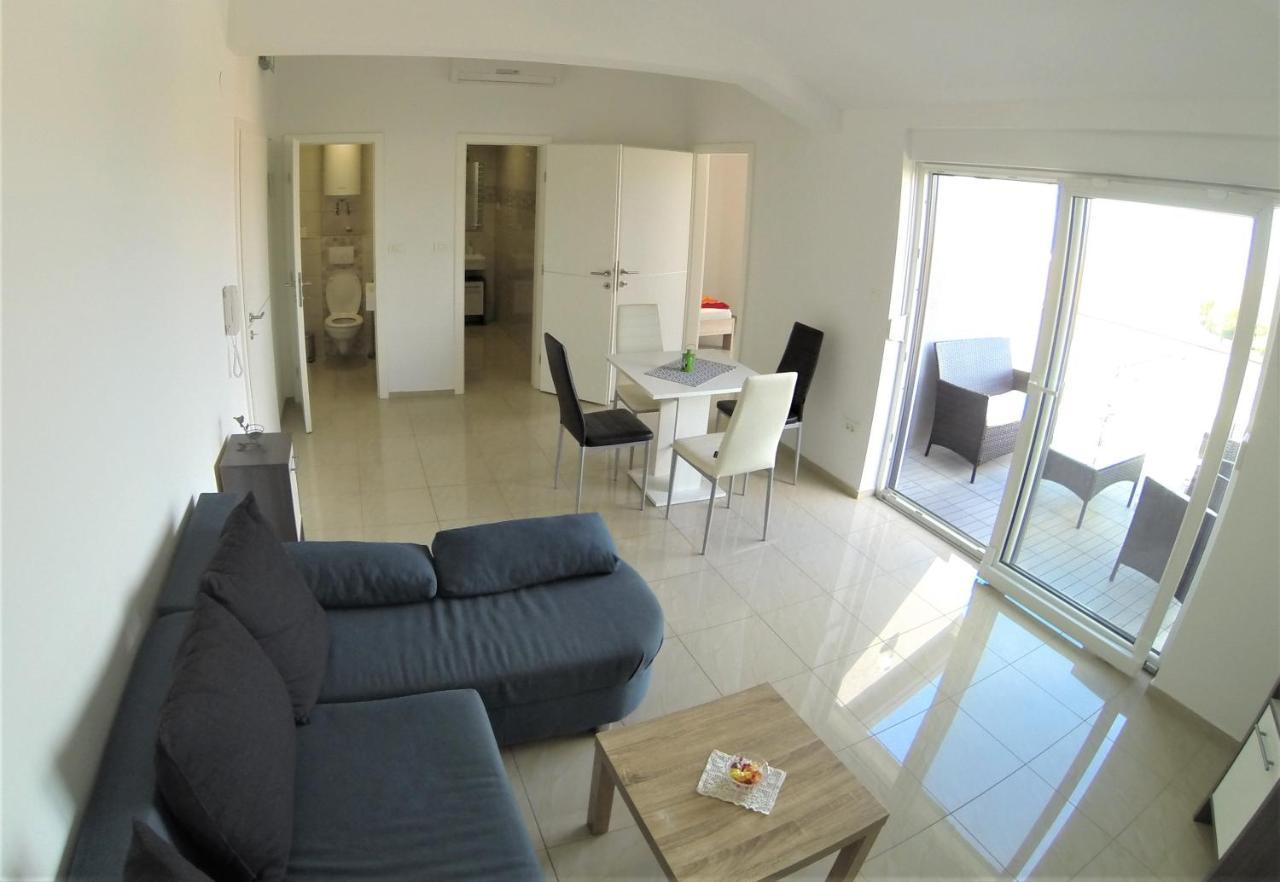 Apartmani Zaric Малинська Екстер'єр фото
