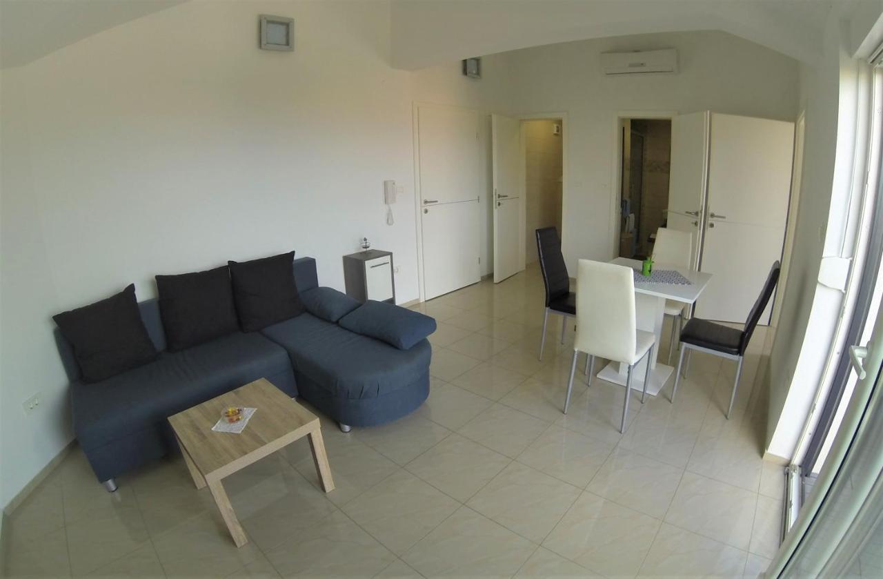 Apartmani Zaric Малинська Екстер'єр фото