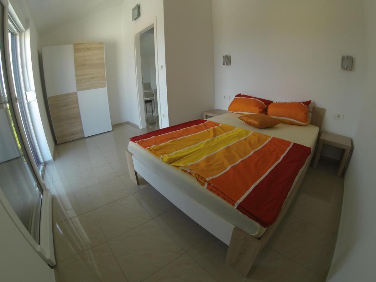 Apartmani Zaric Малинська Екстер'єр фото